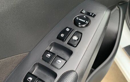 Hyundai Solaris II рестайлинг, 2019 год, 1 349 000 рублей, 16 фотография