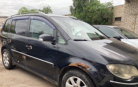 Volkswagen Touran III, 2007 год, 555 000 рублей, 5 фотография