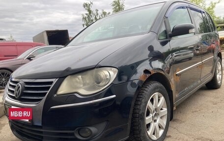 Volkswagen Touran III, 2007 год, 555 000 рублей, 4 фотография