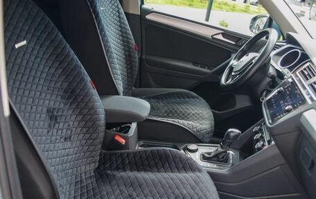 Volkswagen Tiguan II, 2019 год, 2 650 000 рублей, 9 фотография