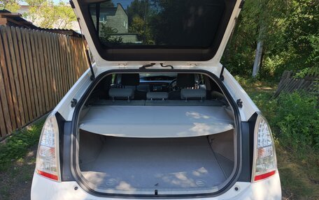 Toyota Prius, 2011 год, 1 200 000 рублей, 22 фотография