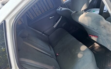 Toyota Prius, 2011 год, 1 200 000 рублей, 12 фотография
