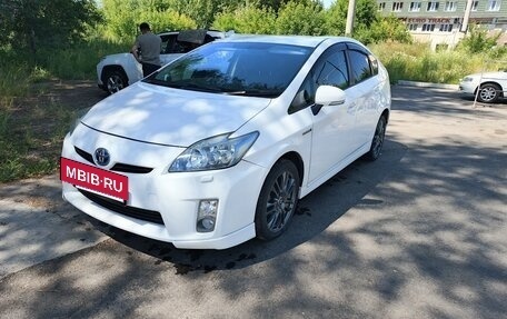Toyota Prius, 2011 год, 1 200 000 рублей, 17 фотография