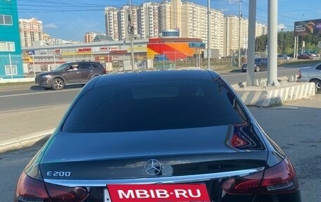 Mercedes-Benz E-Класс, 2021 год, 2 500 000 рублей, 7 фотография