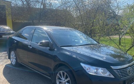Toyota Camry, 2014 год, 1 330 000 рублей, 4 фотография