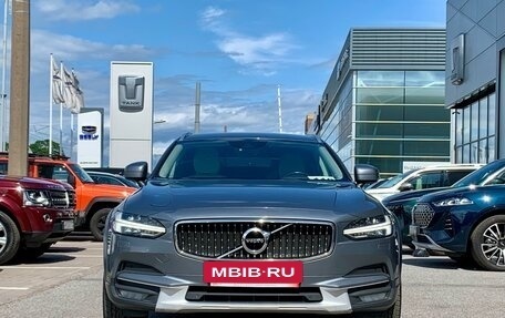Volvo V90 Cross Country I рестайлинг, 2018 год, 2 539 000 рублей, 2 фотография