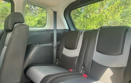 Mazda 5 I рестайлинг, 2006 год, 349 000 рублей, 20 фотография
