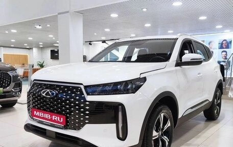 Chery Tiggo 4 I рестайлинг, 2025 год, 2 420 000 рублей, 3 фотография