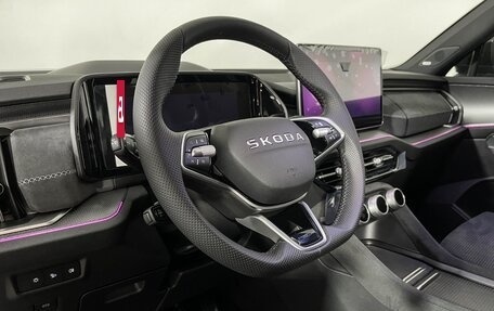 Skoda Kodiaq, 2025 год, 5 600 000 рублей, 12 фотография