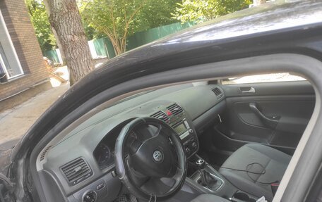 Volkswagen Jetta VI, 2006 год, 350 000 рублей, 1 фотография