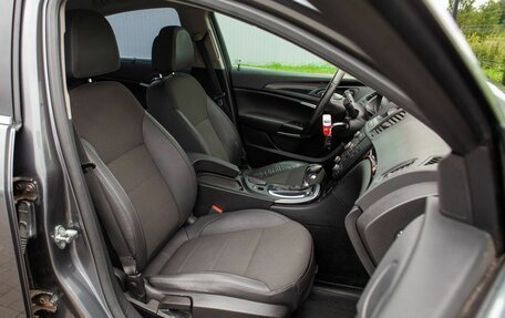 Opel Insignia II рестайлинг, 2009 год, 760 000 рублей, 31 фотография