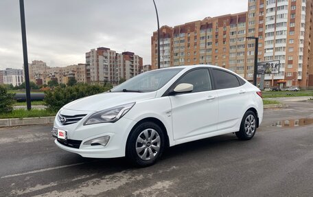 Hyundai Solaris II рестайлинг, 2016 год, 800 000 рублей, 4 фотография