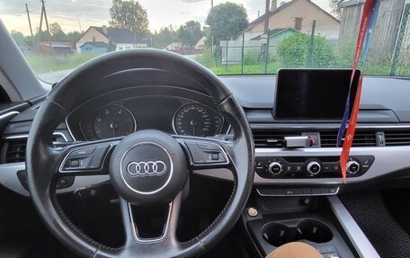 Audi A4, 2016 год, 1 900 000 рублей, 6 фотография
