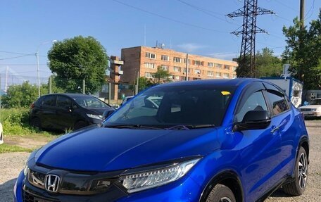 Honda Vezel, 2020 год, 2 400 000 рублей, 4 фотография