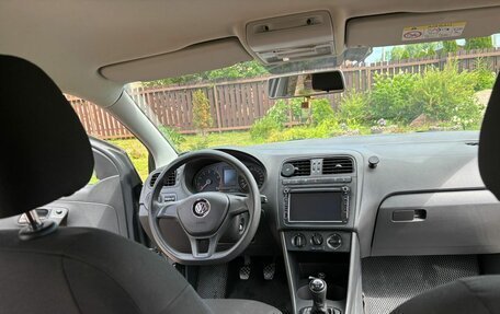 Volkswagen Polo VI (EU Market), 2016 год, 1 050 000 рублей, 2 фотография