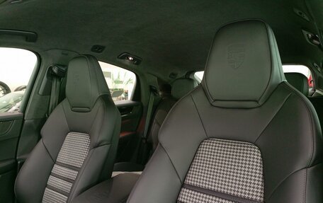 Porsche Cayenne III, 2025 год, 27 430 000 рублей, 10 фотография