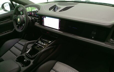 Porsche Cayenne III, 2025 год, 27 430 000 рублей, 9 фотография
