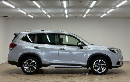 Subaru Forester, 2022 год, 2 357 855 рублей, 4 фотография