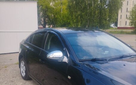 Chevrolet Cruze II, 2011 год, 600 000 рублей, 6 фотография