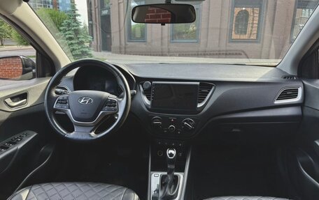 Hyundai Solaris II рестайлинг, 2019 год, 1 800 000 рублей, 7 фотография