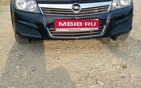 Opel Astra H, 2011 год, 650 000 рублей, 3 фотография