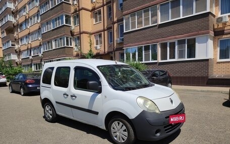 Renault Kangoo II рестайлинг, 2010 год, 650 000 рублей, 5 фотография