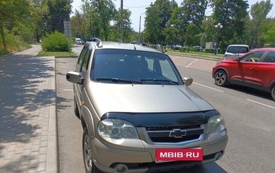 Chevrolet Niva I рестайлинг, 2010 год, 445 000 рублей, 1 фотография