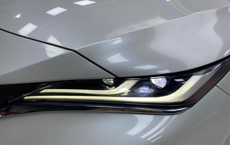 Toyota Harrier, 2021 год, 3 820 000 рублей, 4 фотография
