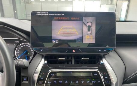 Toyota Harrier, 2021 год, 3 820 000 рублей, 14 фотография