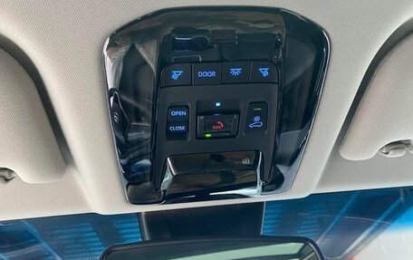 Toyota Harrier, 2021 год, 3 820 000 рублей, 16 фотография