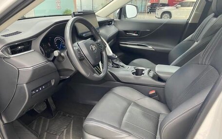 Toyota Harrier, 2021 год, 3 820 000 рублей, 20 фотография