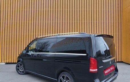 Mercedes-Benz V-Класс, 2019 год, 5 820 000 рублей, 4 фотография