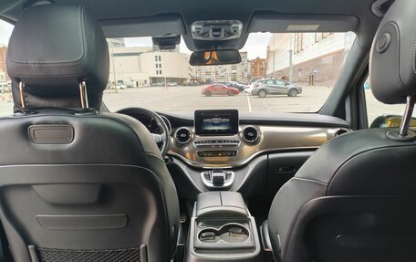 Mercedes-Benz V-Класс, 2019 год, 5 820 000 рублей, 17 фотография