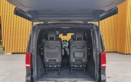 Mercedes-Benz V-Класс, 2019 год, 5 820 000 рублей, 25 фотография