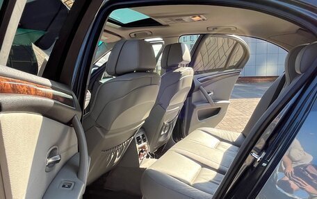 BMW 5 серия, 2008 год, 1 300 000 рублей, 9 фотография
