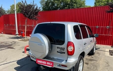 Chevrolet Niva I рестайлинг, 2008 год, 590 000 рублей, 3 фотография