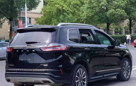 Ford Edge II рестайлинг, 2022 год, 2 100 000 рублей, 4 фотография