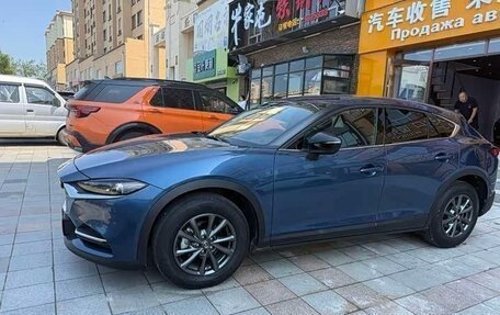 Mazda CX-4, 2021 год, 2 035 000 рублей, 2 фотография