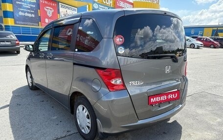 Honda Freed I, 2009 год, 1 100 000 рублей, 3 фотография