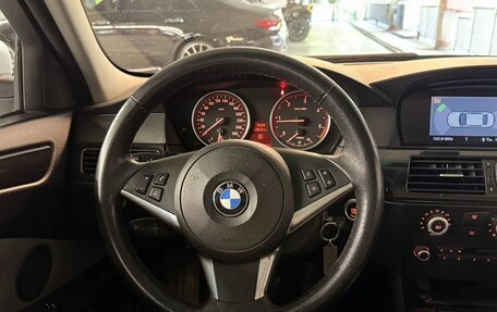 BMW 5 серия, 2008 год, 1 300 000 рублей, 17 фотография
