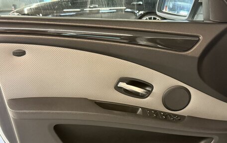 BMW 5 серия, 2008 год, 1 300 000 рублей, 11 фотография