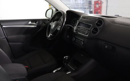 Volkswagen Tiguan I, 2012 год, 1 379 990 рублей, 12 фотография