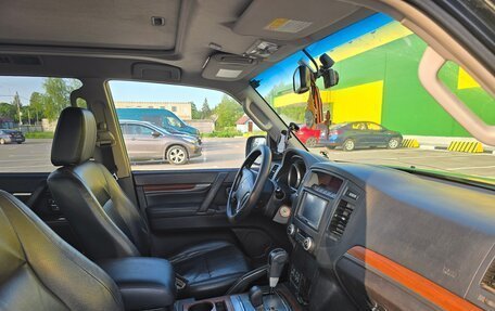 Mitsubishi Pajero IV, 2008 год, 1 050 000 рублей, 15 фотография