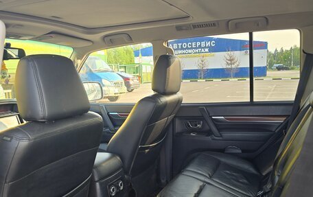 Mitsubishi Pajero IV, 2008 год, 1 050 000 рублей, 16 фотография