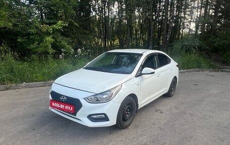 Hyundai Solaris II рестайлинг, 2017 год, 850 000 рублей, 4 фотография