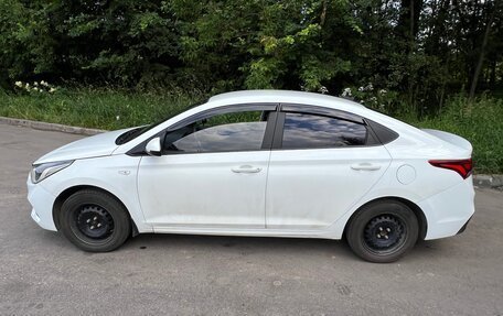 Hyundai Solaris II рестайлинг, 2017 год, 850 000 рублей, 38 фотография