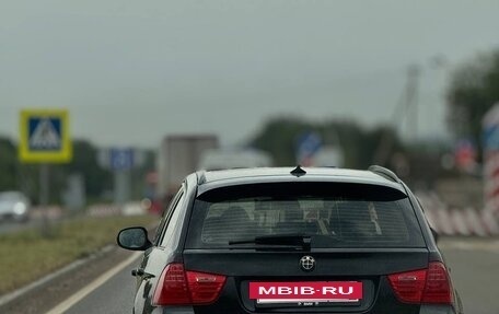 BMW 3 серия, 2010 год, 1 300 000 рублей, 3 фотография