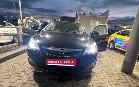 Opel Astra J, 2011 год, 520 000 рублей, 4 фотография