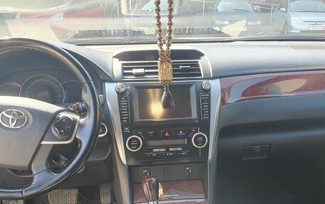 Toyota Camry, 2014 год, 1 600 000 рублей, 10 фотография