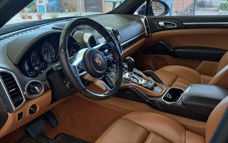 Porsche Cayenne III, 2015 год, 4 300 000 рублей, 15 фотография